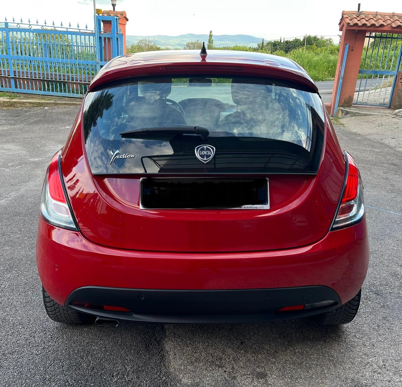 Lancia Ypsilon 1.2 69 CV 5 porte Gold-Km114000-