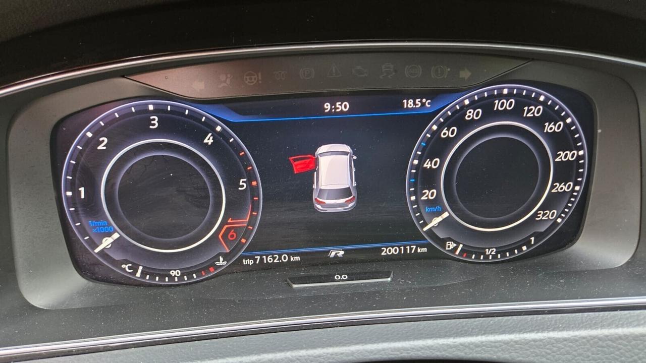 Volkswagen Golf 7.5 R-Line 1.6 TDI 115CV DSG Highl