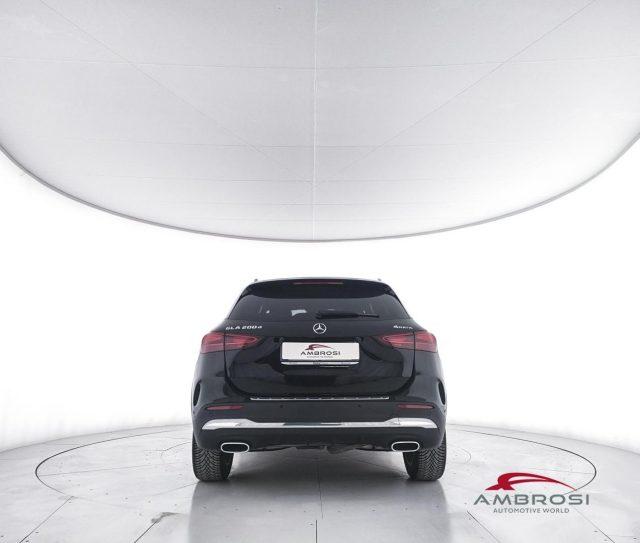 MERCEDES-BENZ GLA 200 200 d AMG Line Premium 4matic auto