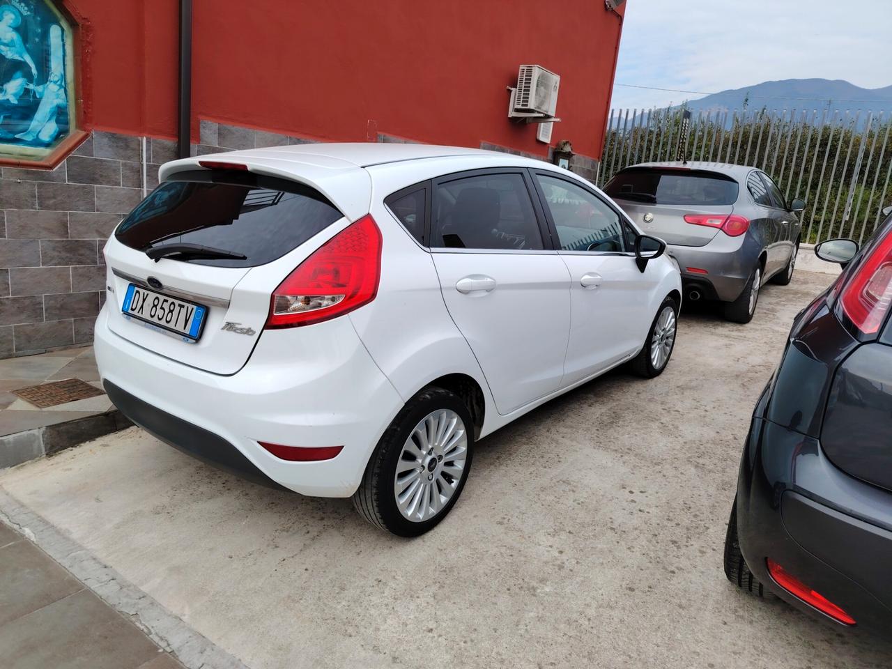 Ford Fiesta Fiesta 1.4 TDCi 68CV 5 porte