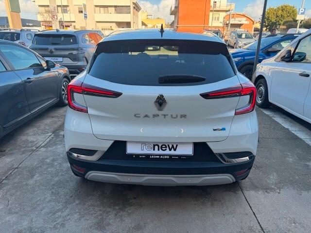 Renault Captur Hybrid E-Tech 145 CV Intens