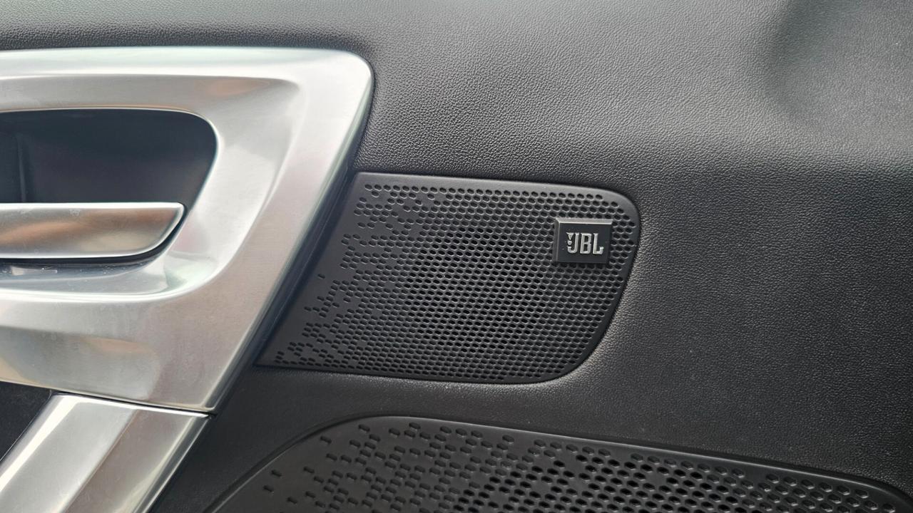 Peugeot 2008 BlueHDi NEOPATENTATI