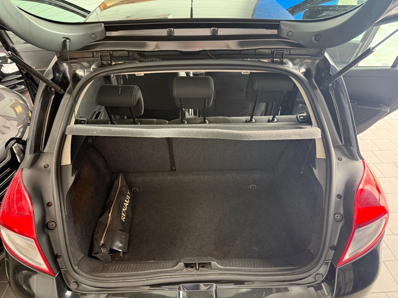 Renault Clio 1.5 dCi 75CV 5 porte Neopatentati