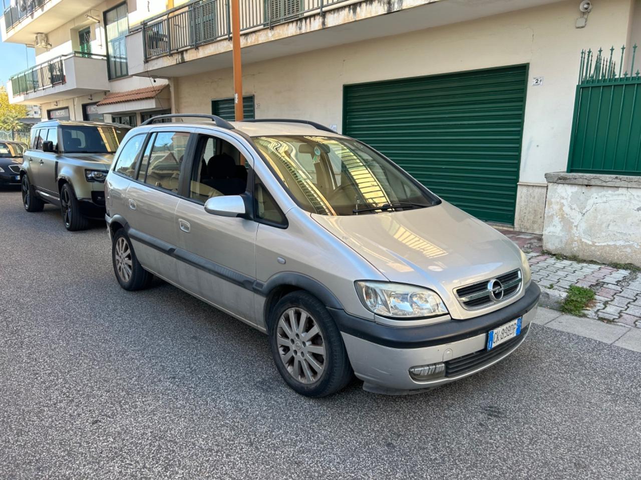 Opel Zafira 2.0 16V DTI cat Elegance