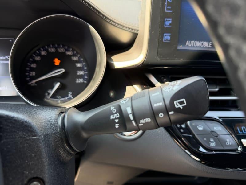 TOYOTA C-HR 1.2 TURBO CVT 4WD BUSINESS