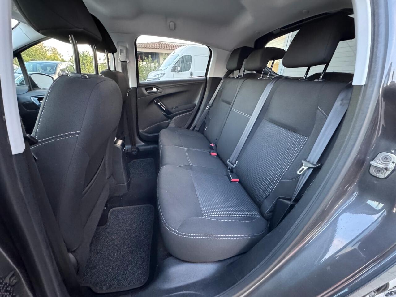 Peugeot 208 PureTech 82 5p. GPL Allure - GPL CASA MADRE - UNICO PROPRIETARIO