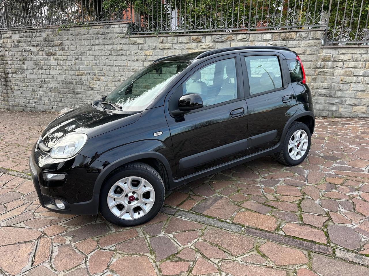 Fiat Panda 0.9 TwinAir Turbo Natural Power Trekking