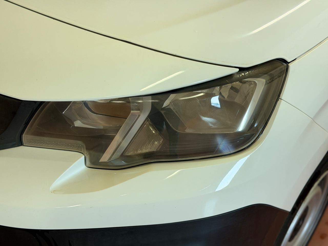 Peugeot Partner BlueHDi 100 S&S PC Furgone Pro