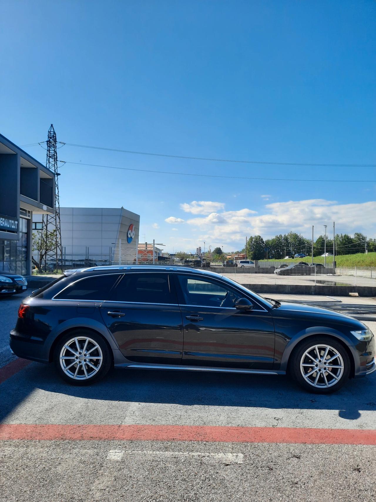 Audi A6 allroad 3.0 TDI 272 CV S tronic Business Plus
