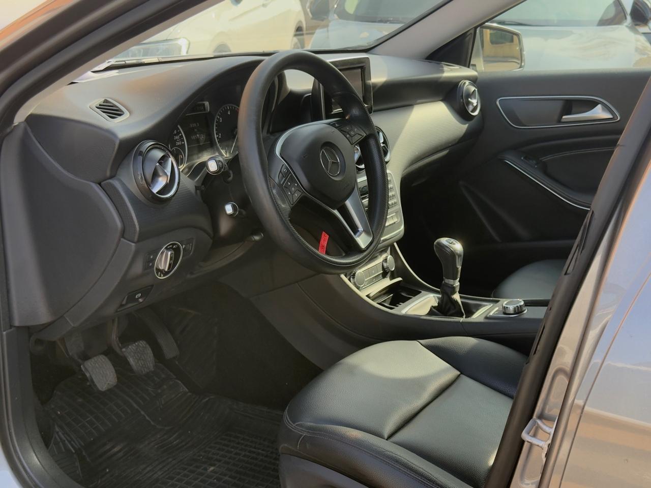Mercedes-benz A 180 CDI Premium