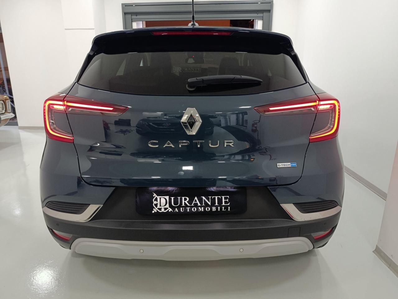 Renault Captur Full Hybrid E-Tech 145 CV Intens