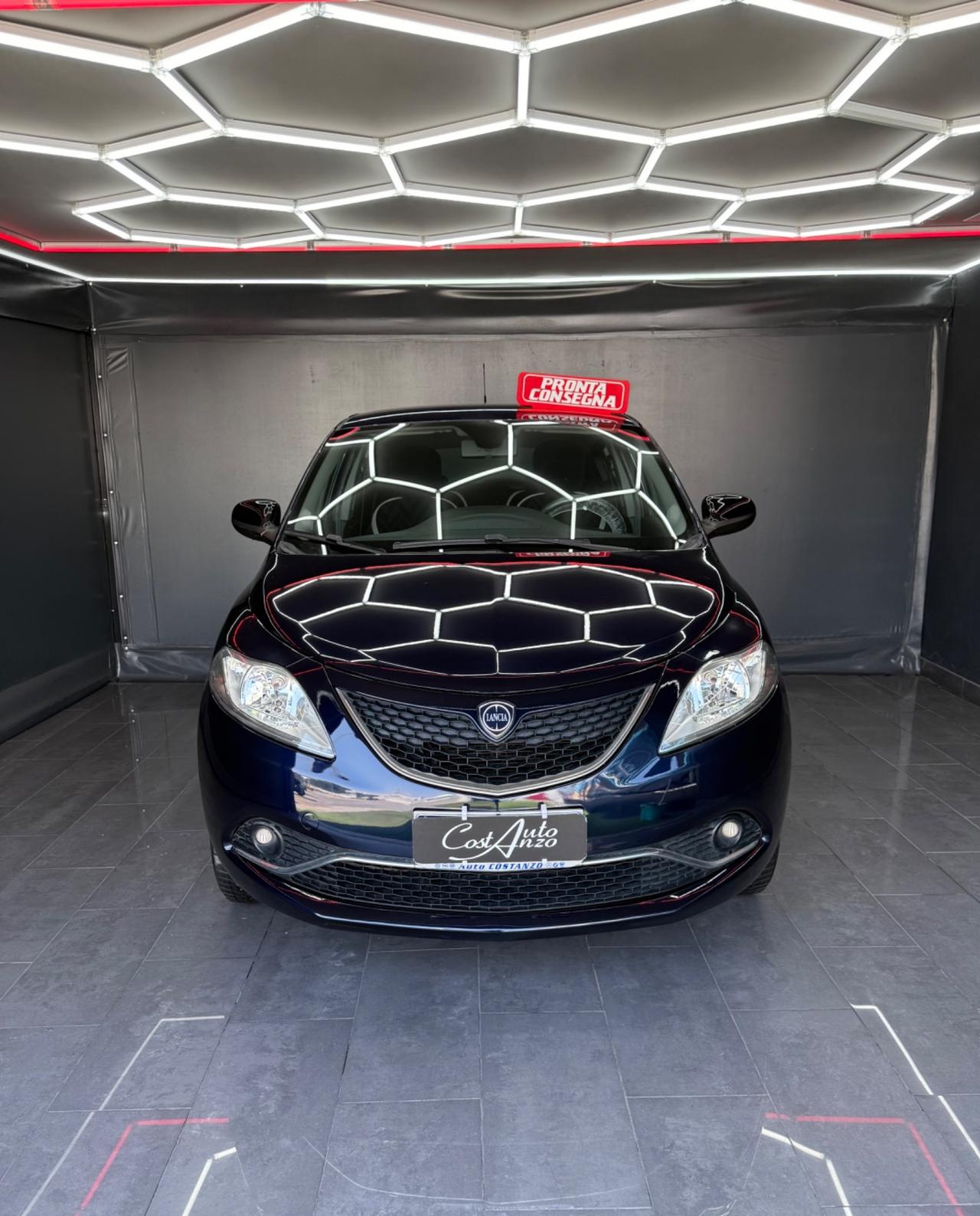 Lancia Ypsilon 0.9 Benz. /Metano Ecochic Platinum 2016