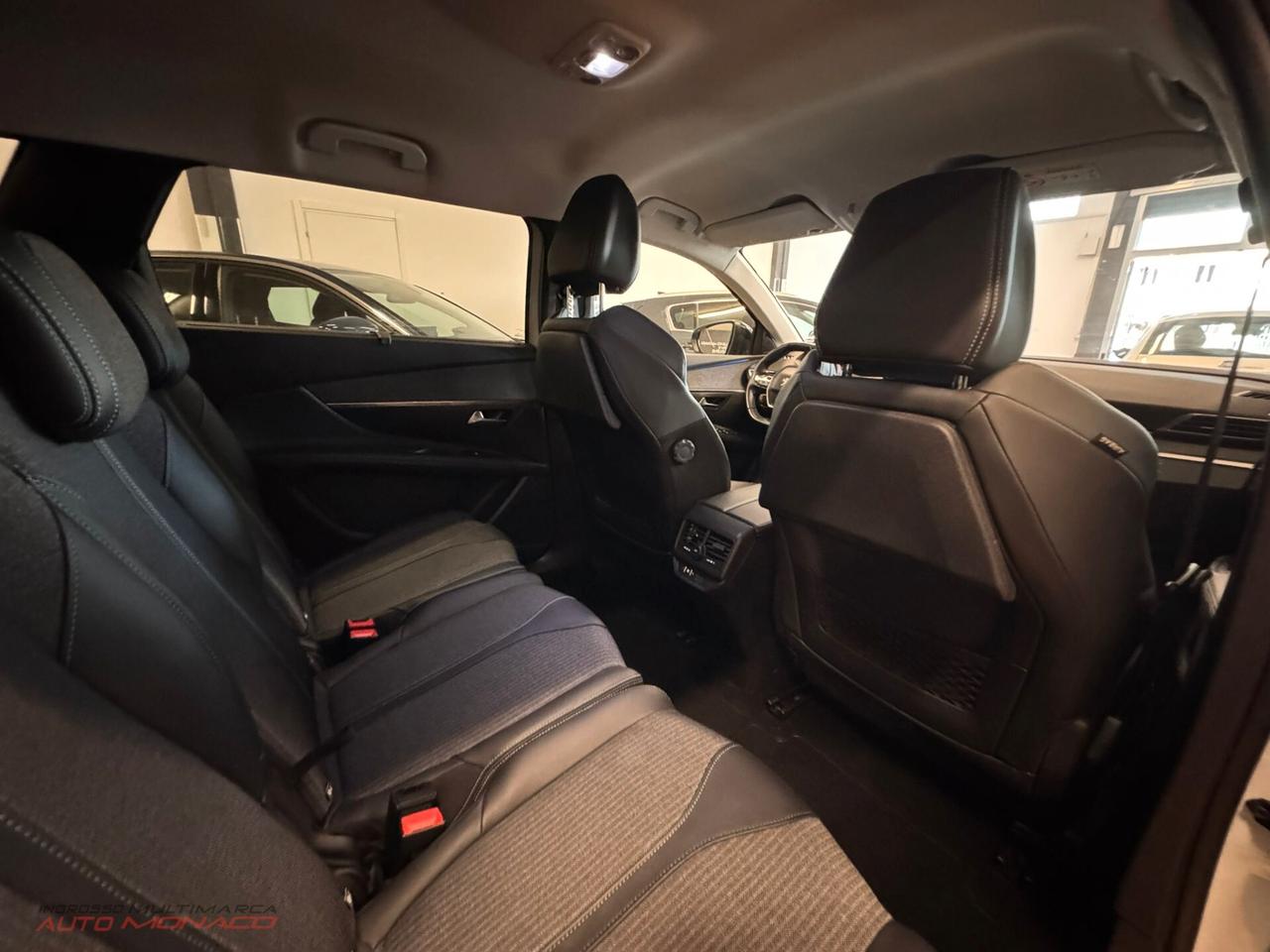 Peugeot 5008 BlueHDi 130cv EAT8 Allure 2022