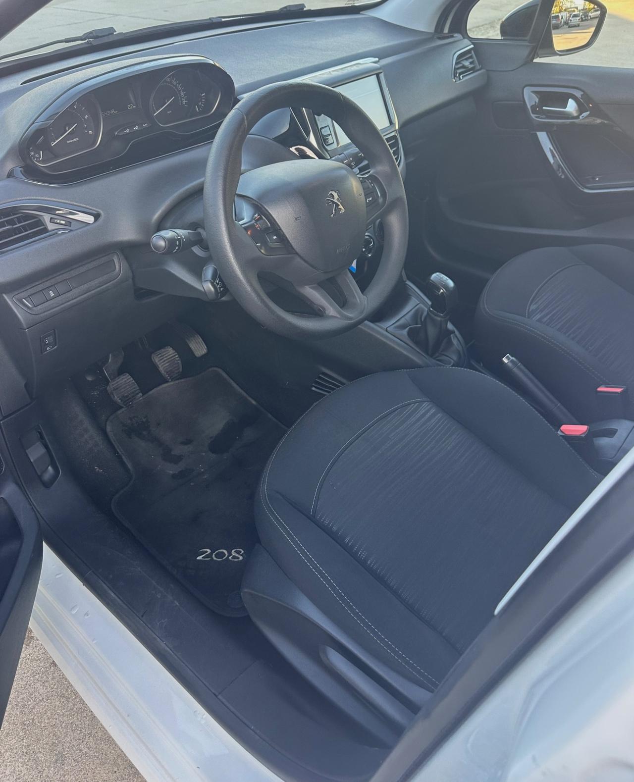 Peugeot 208 1.4 BlueHDi 75 5 porte Allure 2017