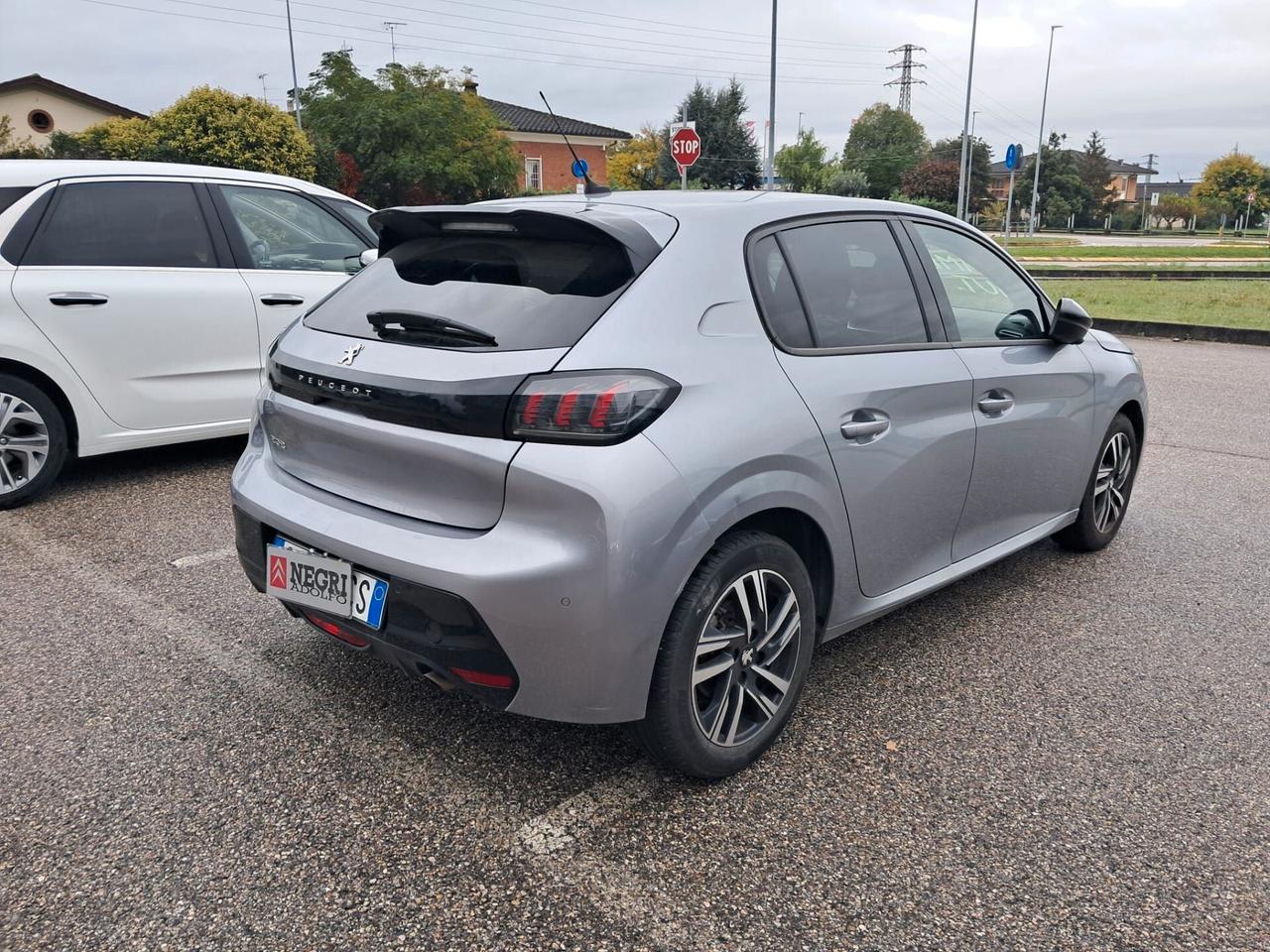 Peugeot 208 PureTech 100 Stop&Start EAT8 5 porte Allure