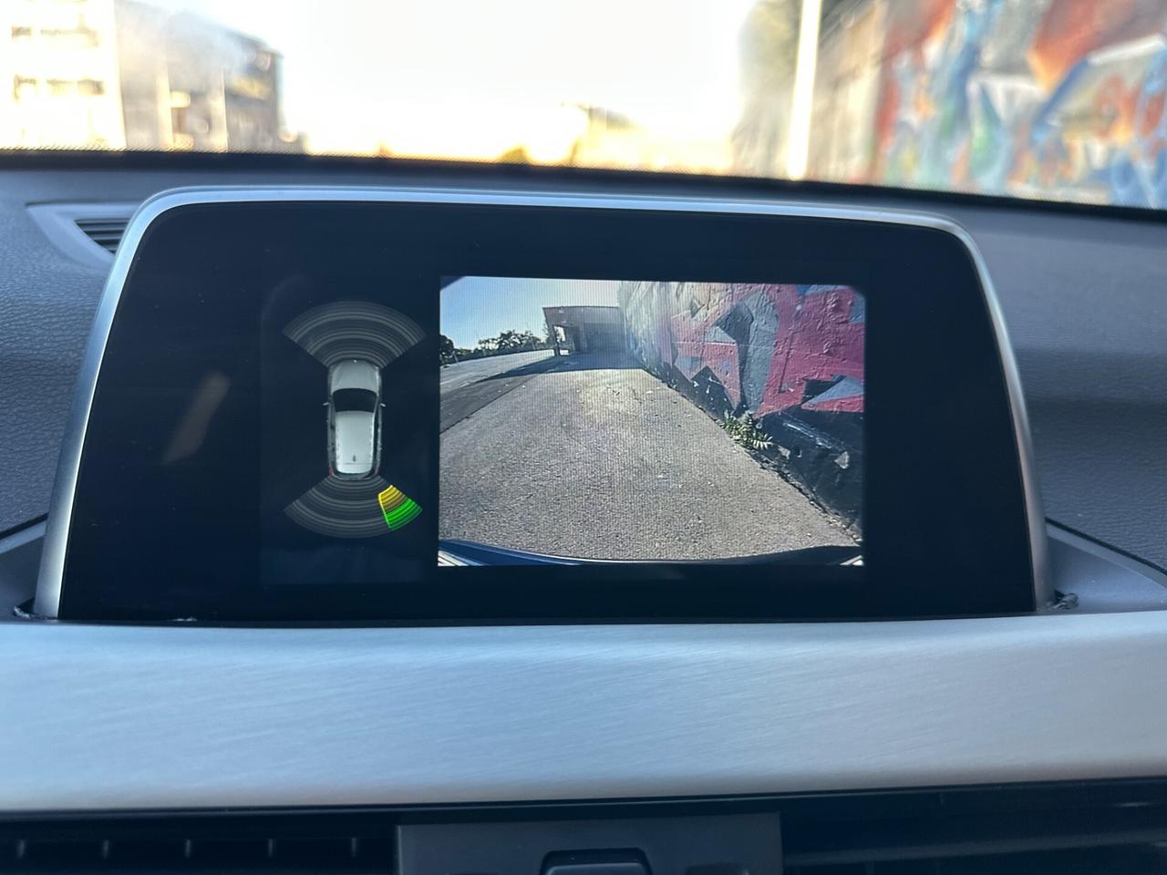 BMW X1 S-DRIVE 18d AUT/NAVI/LED/R.CAMERA/UNIPRO