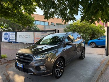 Ford Kuga 1.5 TDCI ST LINE