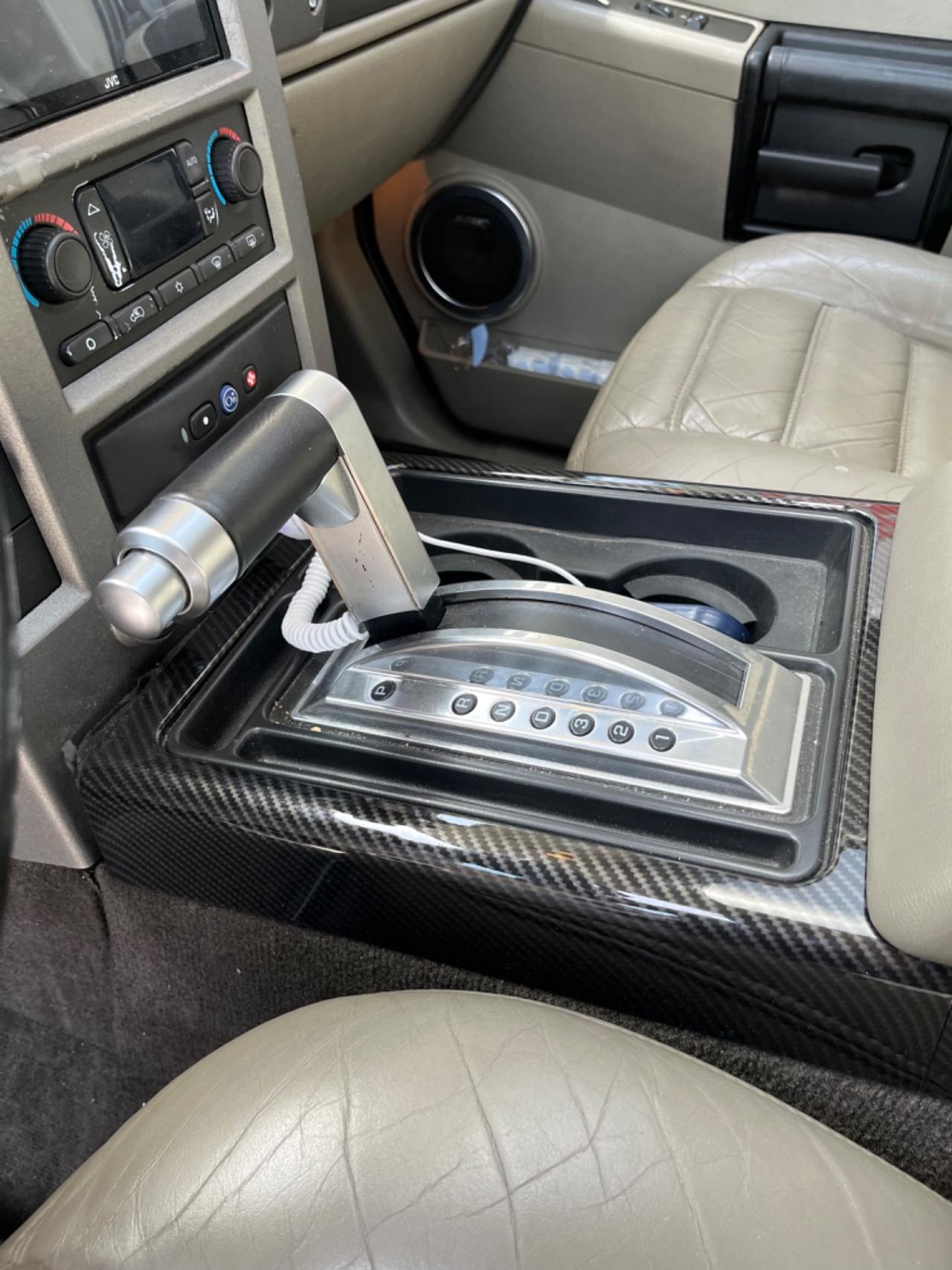 Hummer H2 6.0 V8 Luxury
