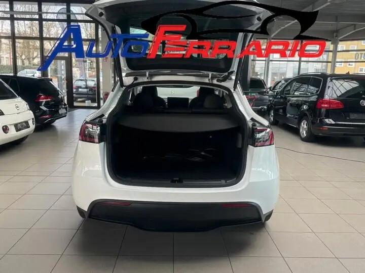 Tesla Model Y LONGE RANGE AWD TETTO PANORAMICO PELLE NERA GUIDA DI 2°LIVELLO CAMERA 360° CRUISE ADATTIVO