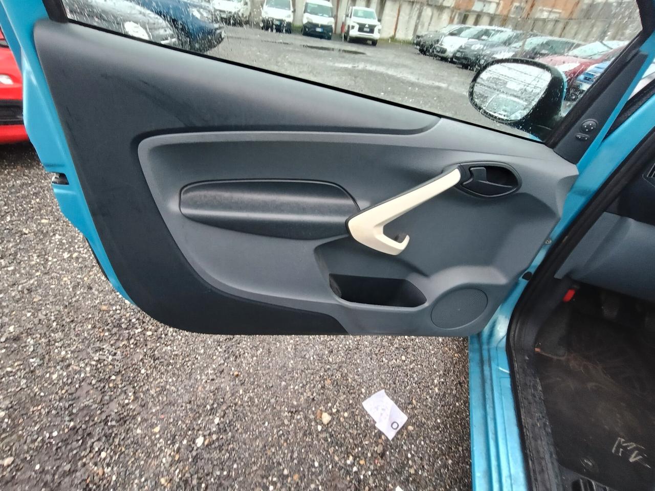 Ford Ka Ka+ 1.2 8V 69CV Titanium