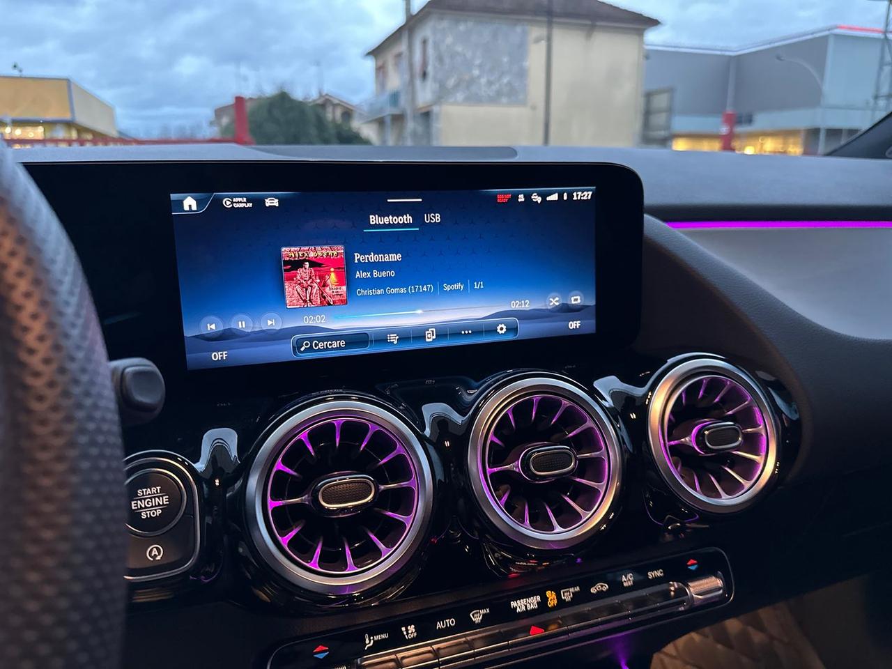 Mercedes-Benz GLA 200 D AMG Line Premium Plu #9169