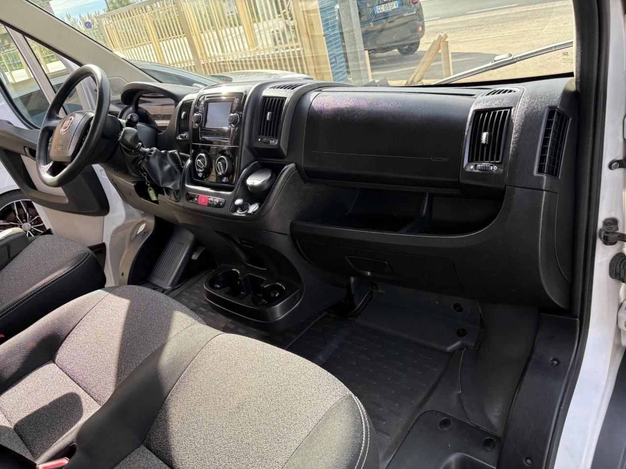 Fiat Ducato Maxi doppia cabina 7 posti gru fassi