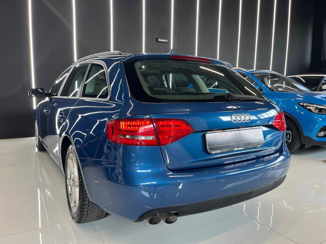 Audi A4 2.0 TDI 143CV Advanced AUTOMATICA TETTO PANORAMICO