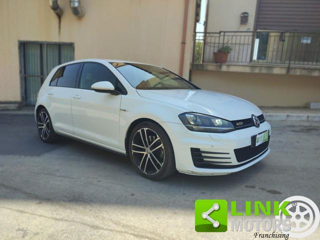 VOLKSWAGEN Golf Business 2.0 TDI GTD