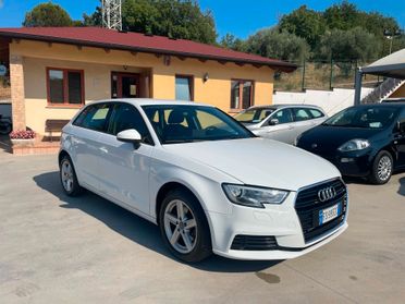Audi A3 1.6 TDI 116 CV S tronic Business