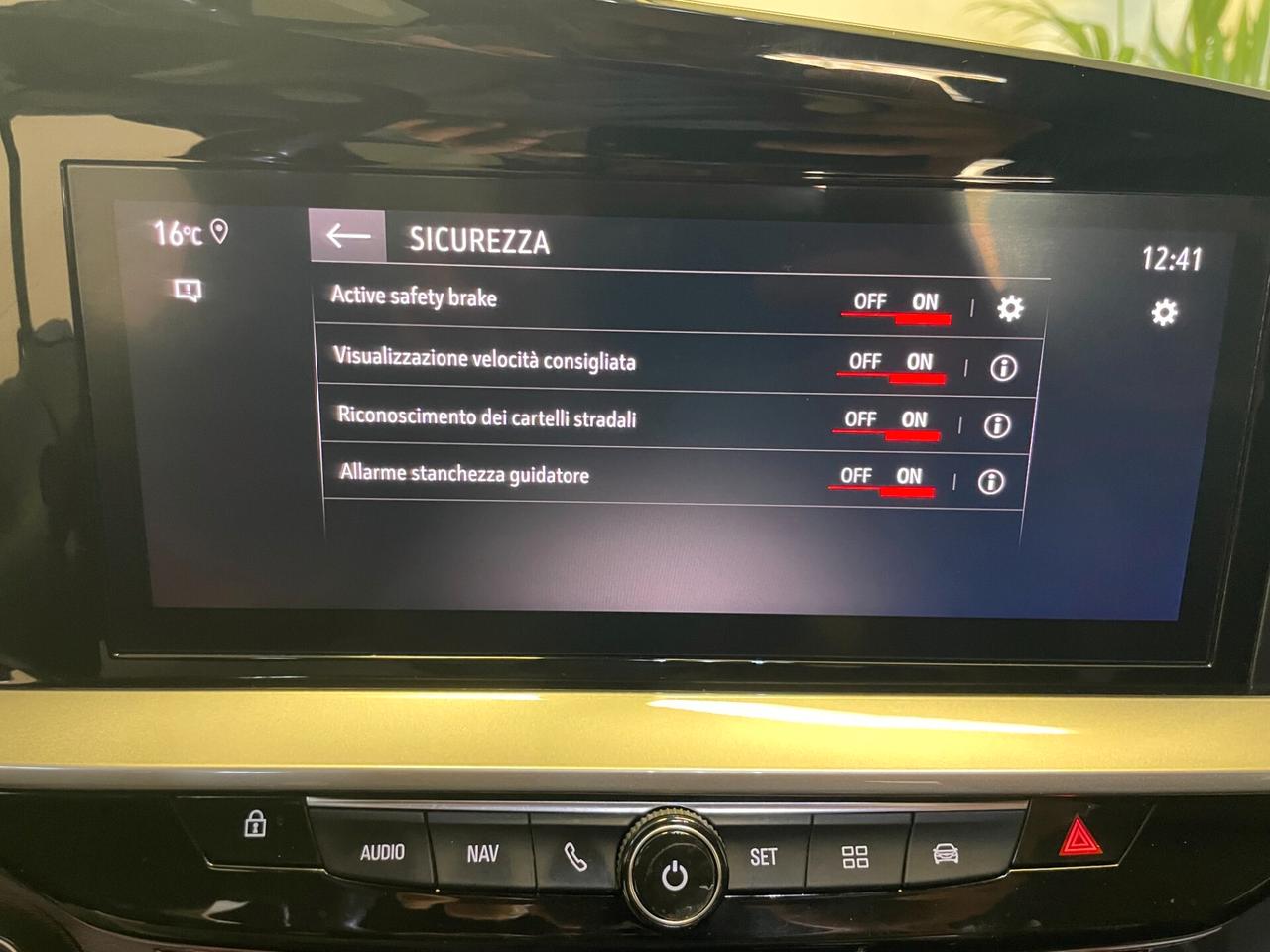 Opel Mokka 1.2 Turbo 130 CV automatica Ultimate Full DISTRIBUZIONE NEOPATENTATI