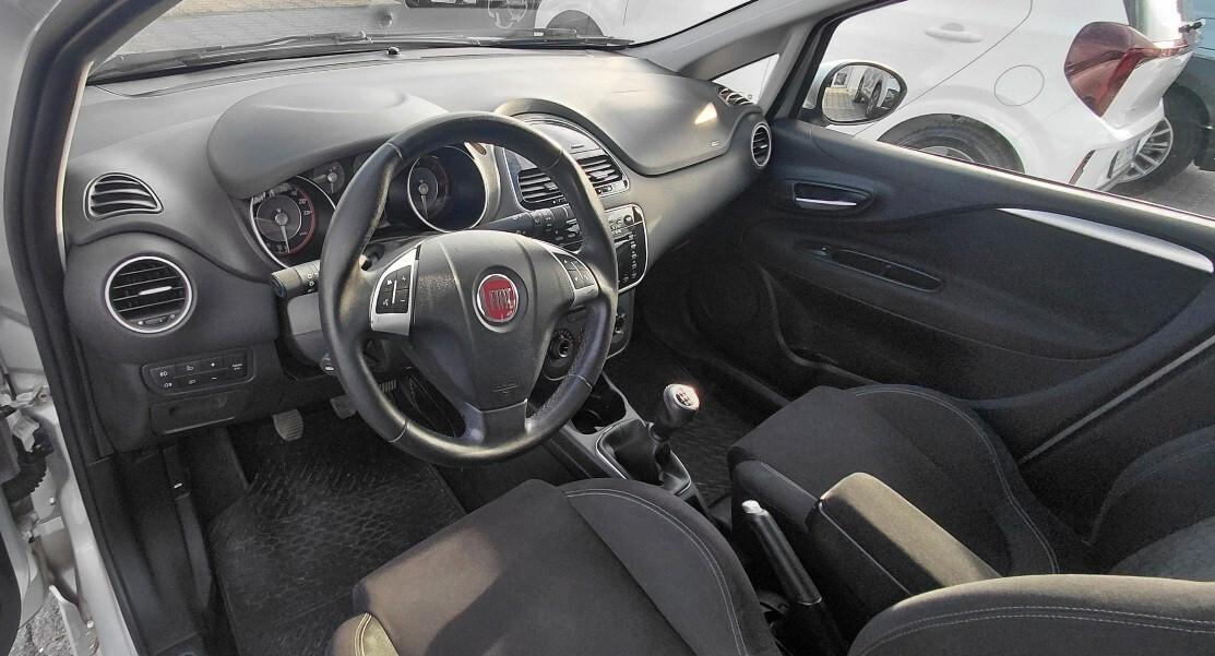 Fiat Punto 1.3 MJT II 75 CV 5 porte Street