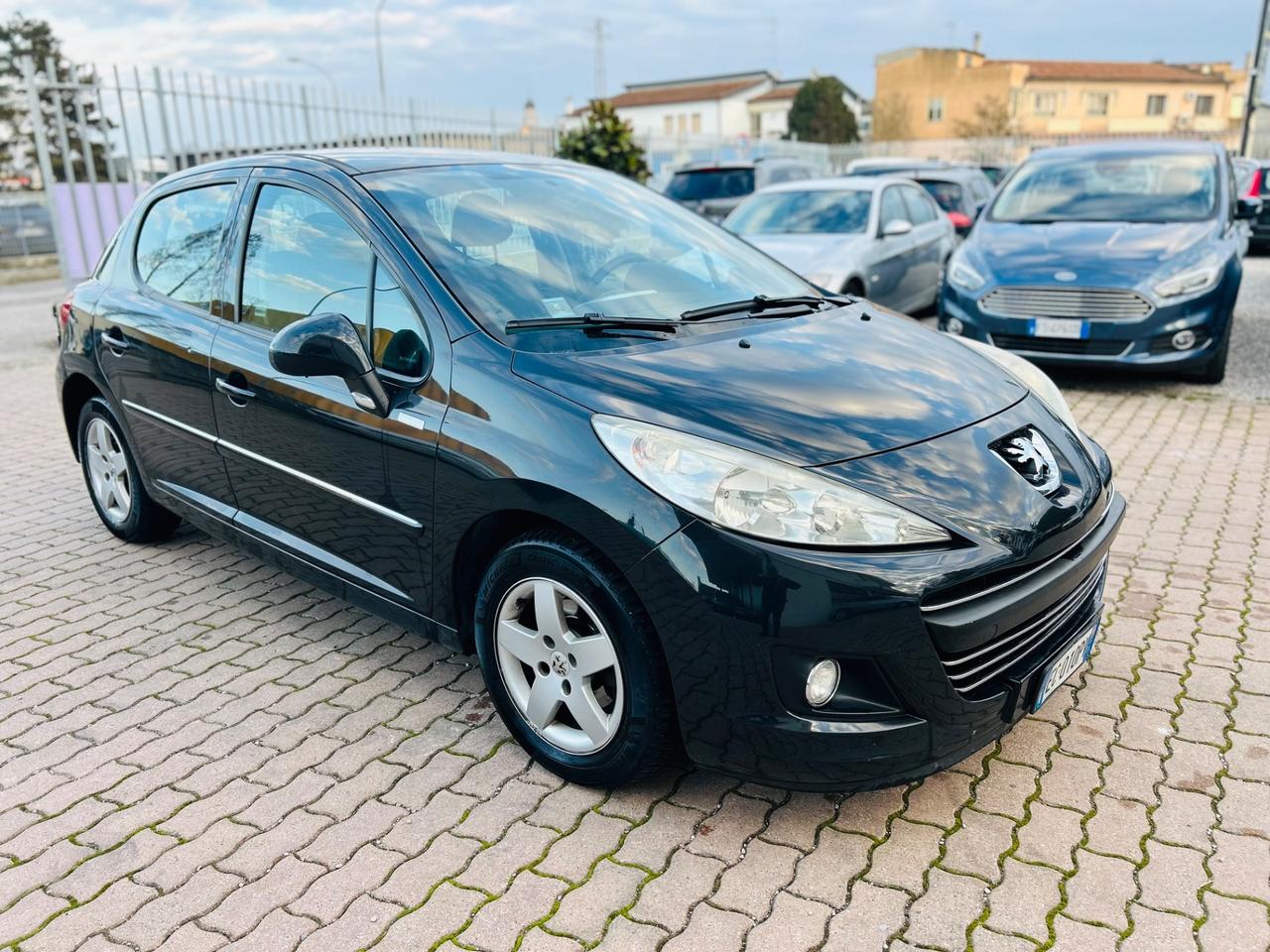 Peugeot 207 1.4 HDi 70CV FAP 5p. XS