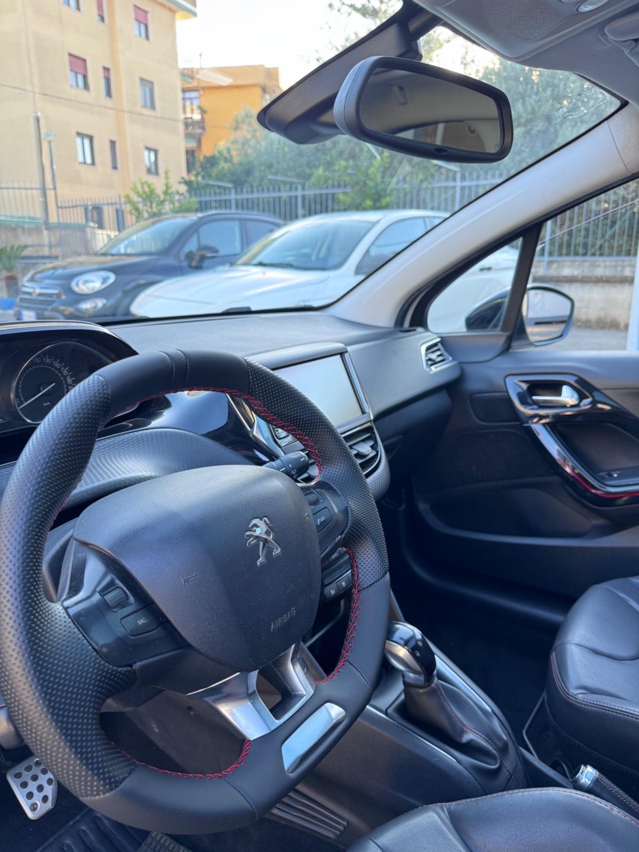 Peugeot 208 BlueHDi 100 GT Line FULL
