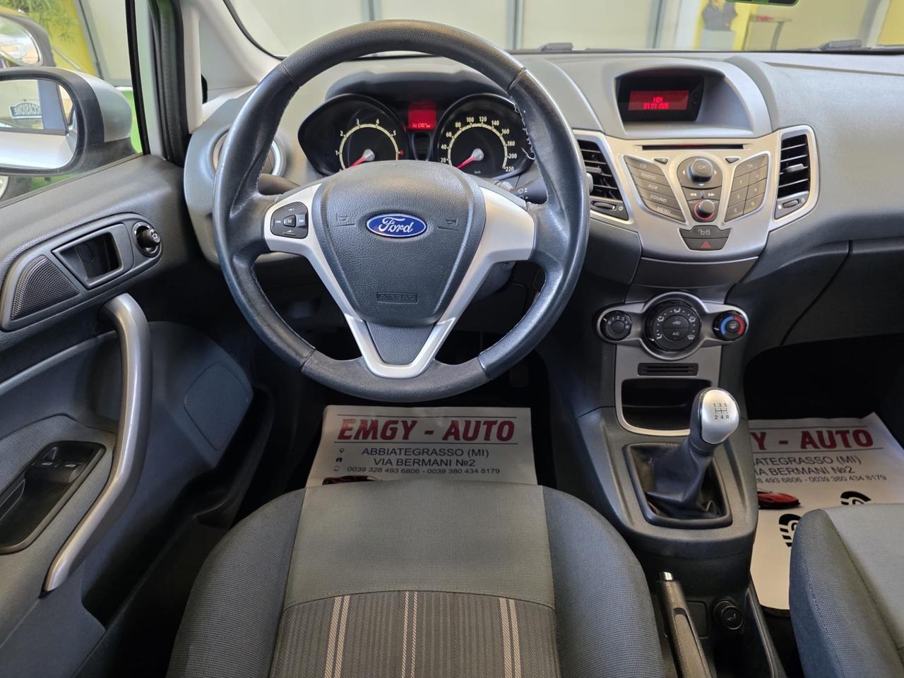 Ford Fiesta 1.2 60CV 5 p. 141000km.