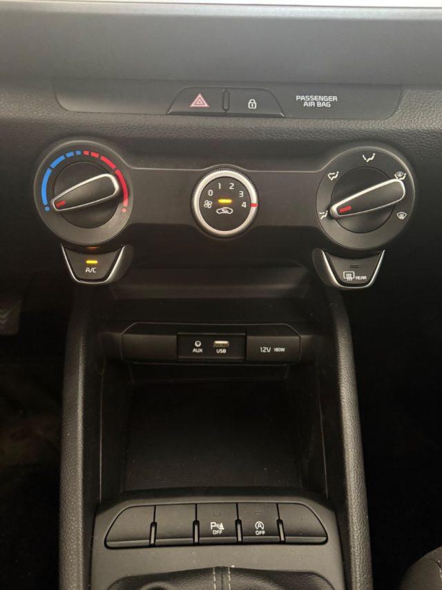 KIA Stonic 1.4 MPI 100 CV Energy