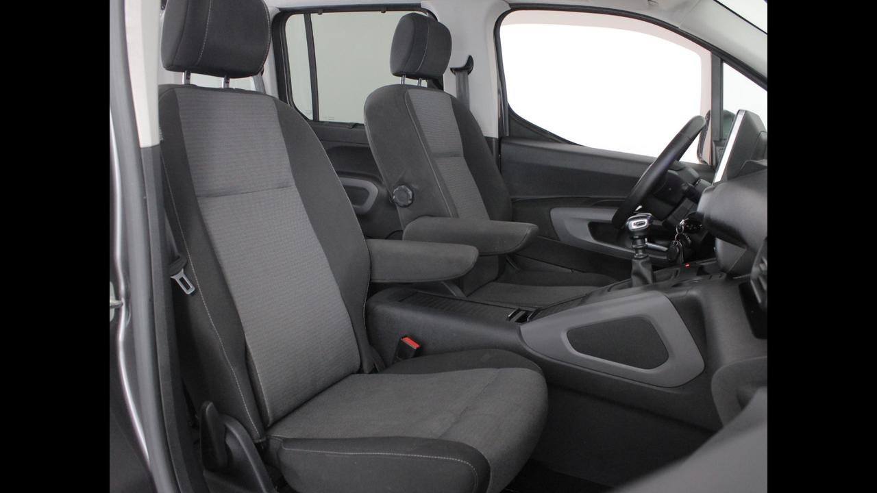 TOYOTA Proace City Verso - Proace City Verso 1.2P 110cv S&S L1 D Executive