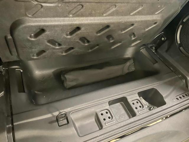 JEEP Wrangler Unlimited 2.8 CRD DPF Sahara E5/PELLE/NAVI