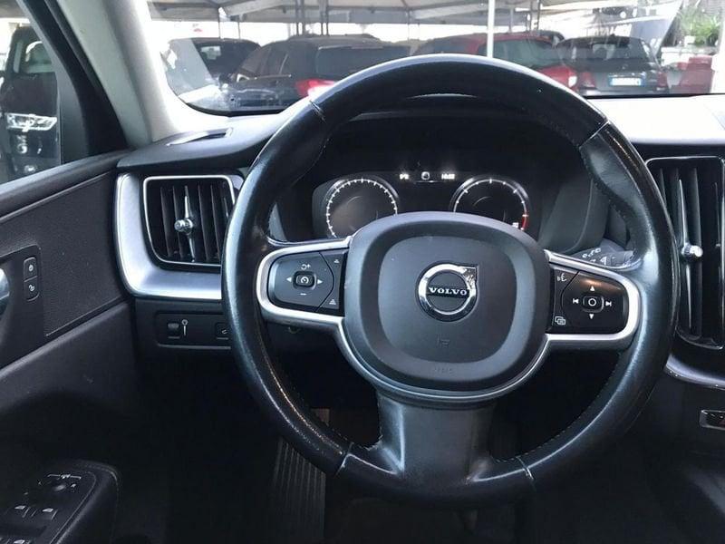 Volvo XC60 B4 (d) AWD Geartronic Inscription