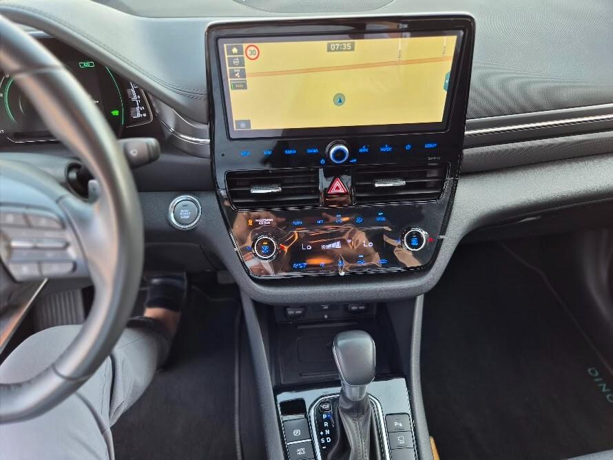 Hyundai Ioniq 1.6 Hybrid DCT Prime