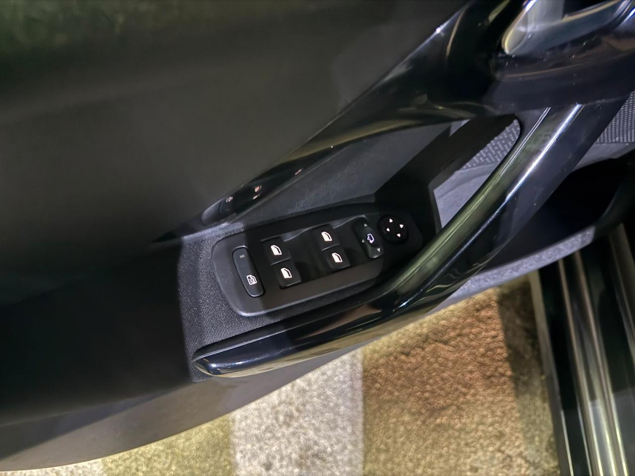 Peugeot 2008 PureTech Turbo 110 S&S Allure