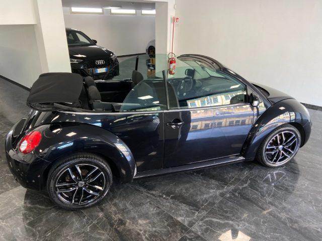 VOLKSWAGEN New Beetle 1.6 CA 3P. CABRIO + SED. RISCALDABILI + MP3