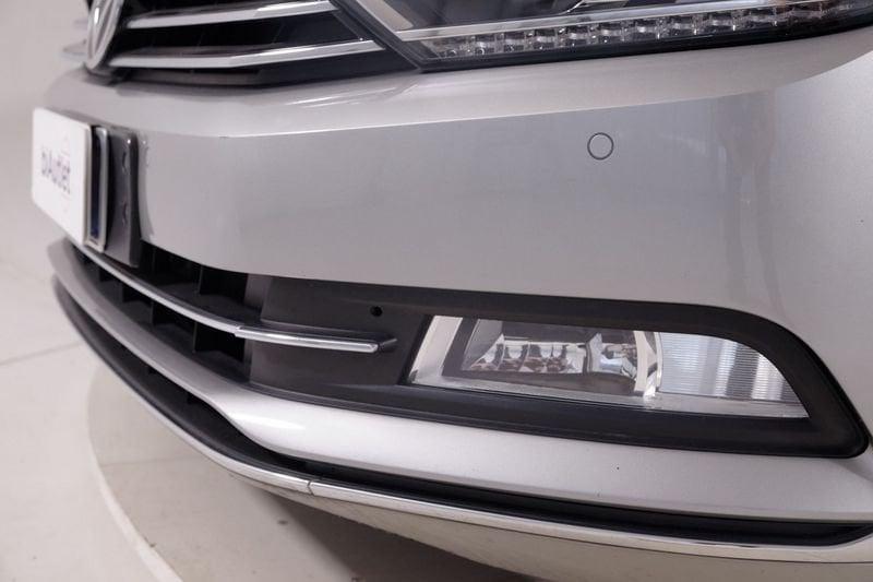 Volkswagen Passat VIII 2015 Variant Diese Variant 2.0 tdi Highline 150cv dsg