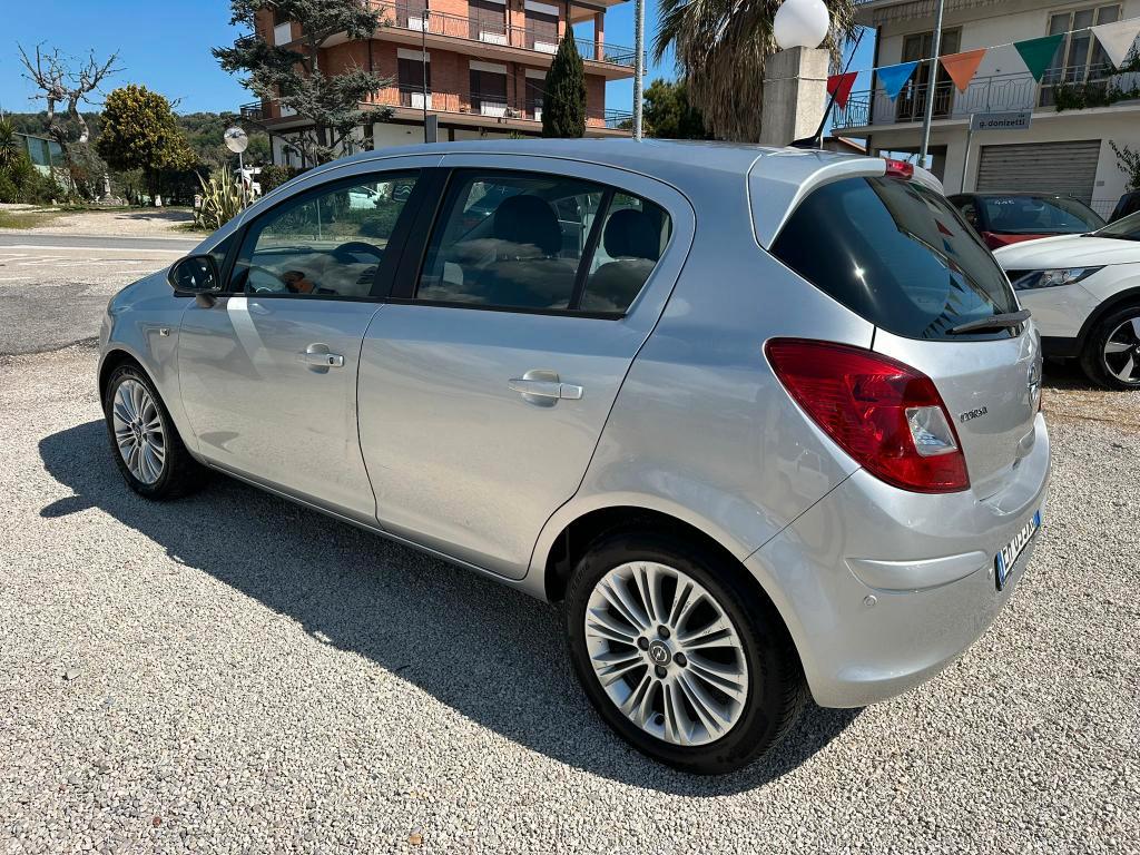 Opel Corsa-e 1.3 MJT 90CV