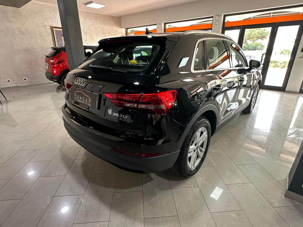Audi Q3 Business Advanced 2.0 35 TDI #5788