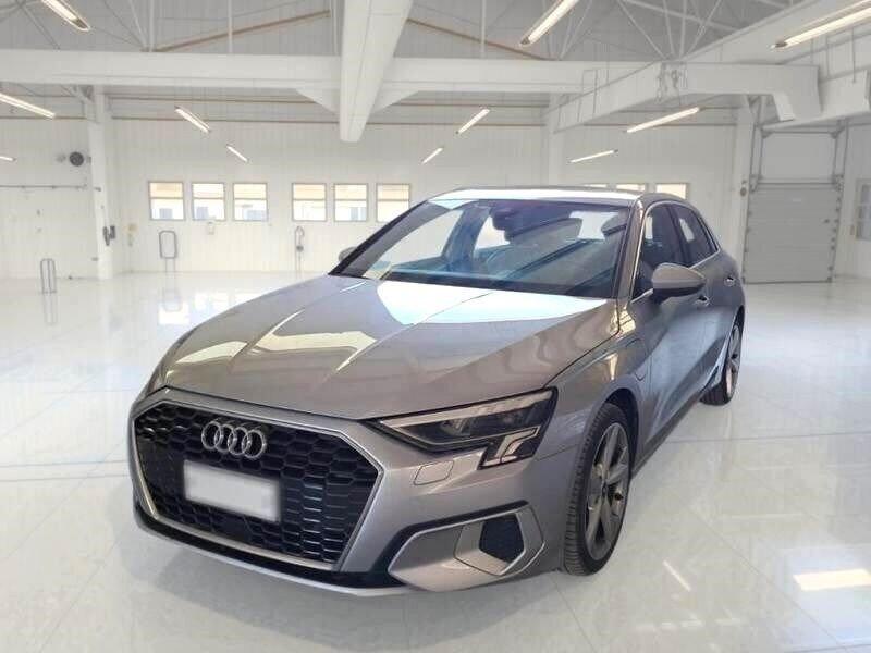 Audi A3 A3 SPB 40 TFSI e S tronic Business Advanced