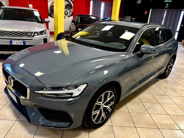 VOLVO V60 B4 (d) automatico Core UNIPRO - KM CERTIFICATI