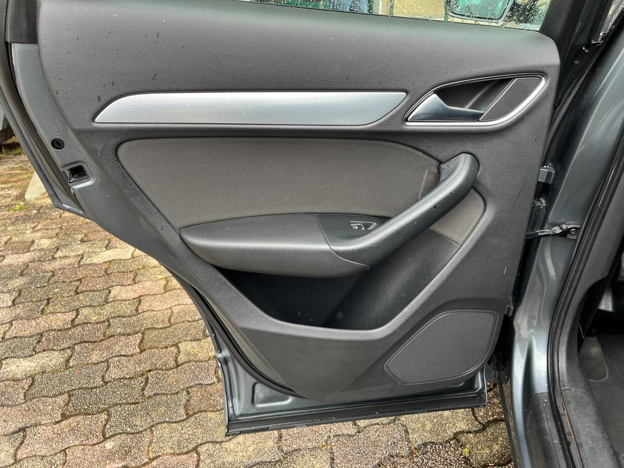 Audi Q3 2.0 TDI 140 CV quattro S tronic S Line Edition