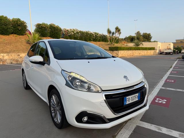 PEUGEOT 208 82CV ALLURE DISTRIBUZIONE APPENA FATTA
