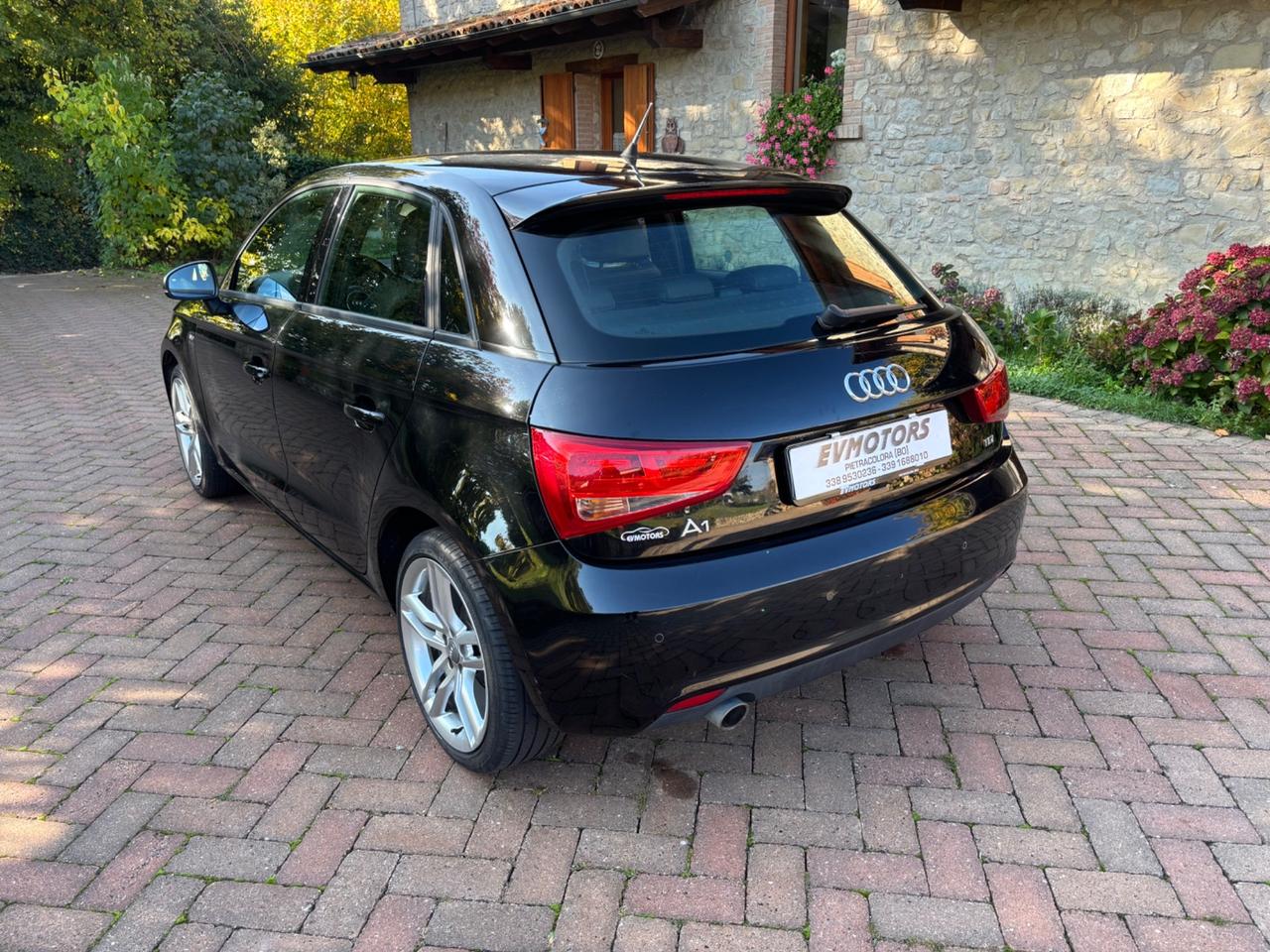 Audi A1 1.6 TDI S line 5 PORTE