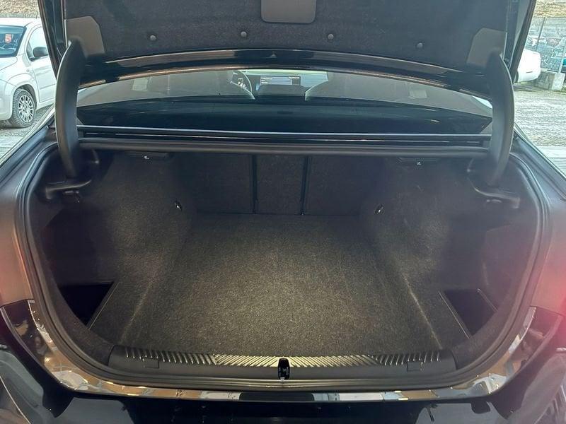 BMW Serie 5 520d 48V xdrive MSport Pro auto